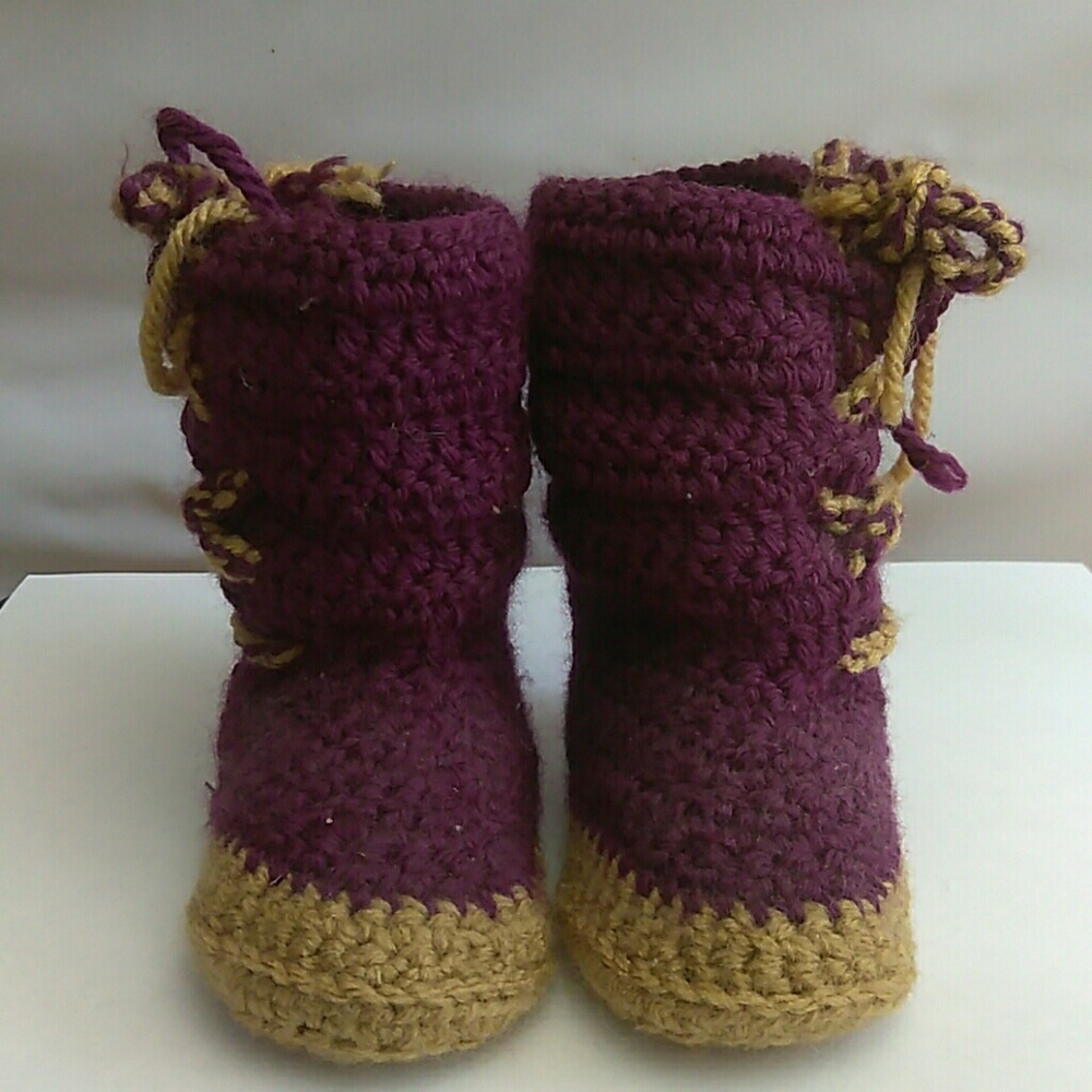 BABY BOOTS CROCHET.